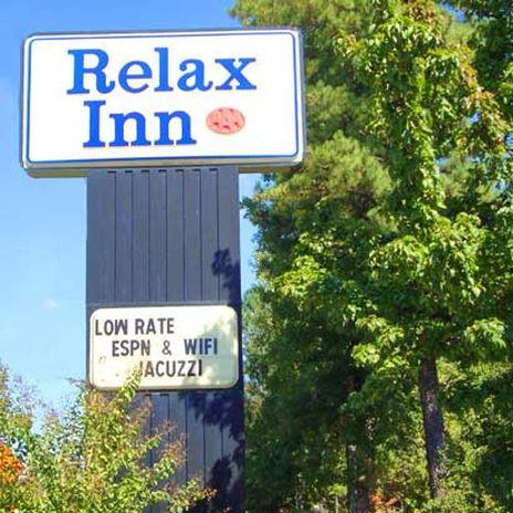 Relax Inn - Charlotte Bagian luar foto